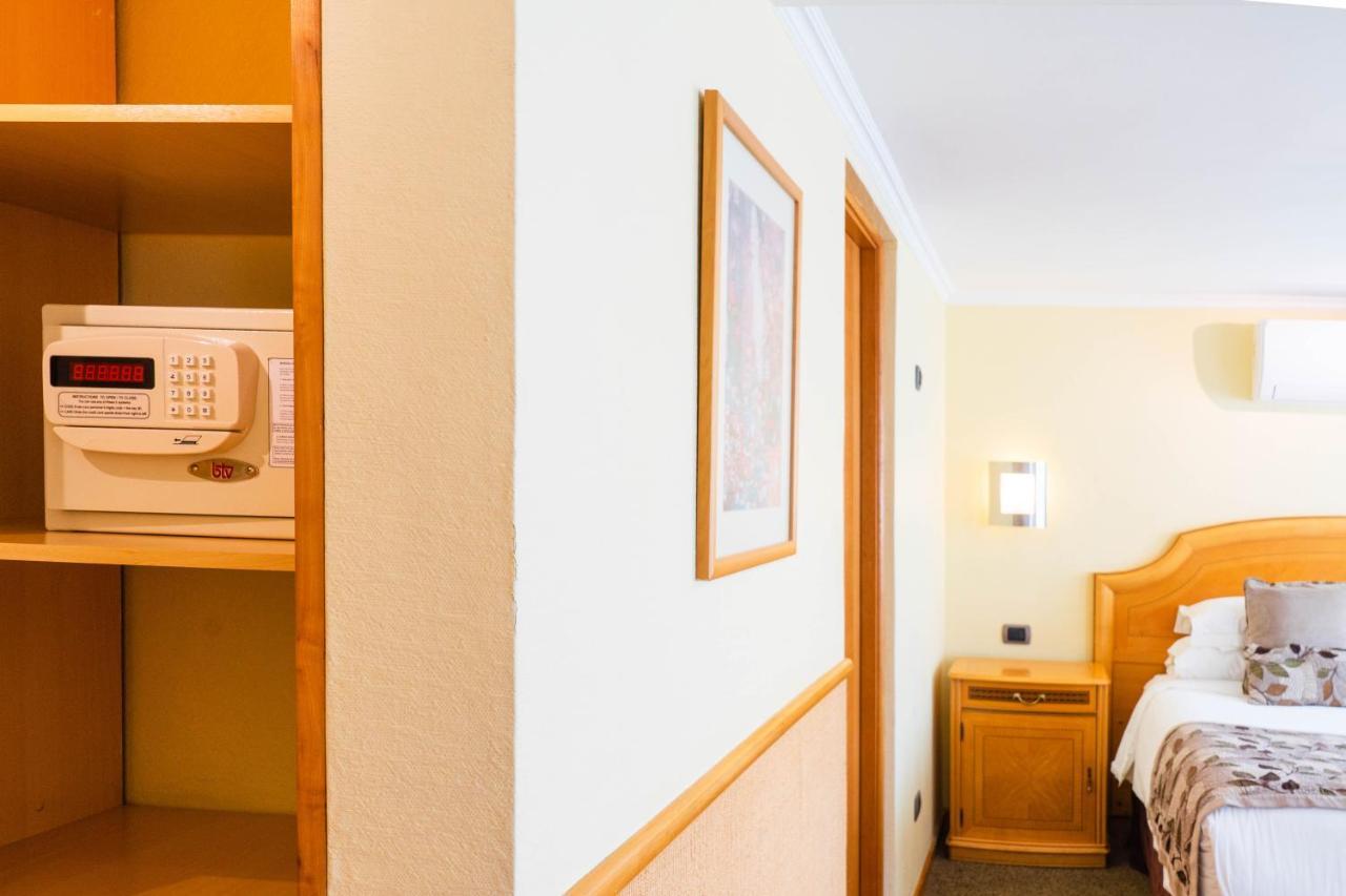 וינה דל מר Hotel Restaurante Ankara מראה חיצוני תמונה